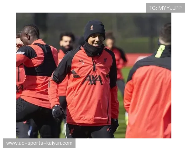 利物浦迎接挑战，球员斗志昂扬备战，利物浦 集锦