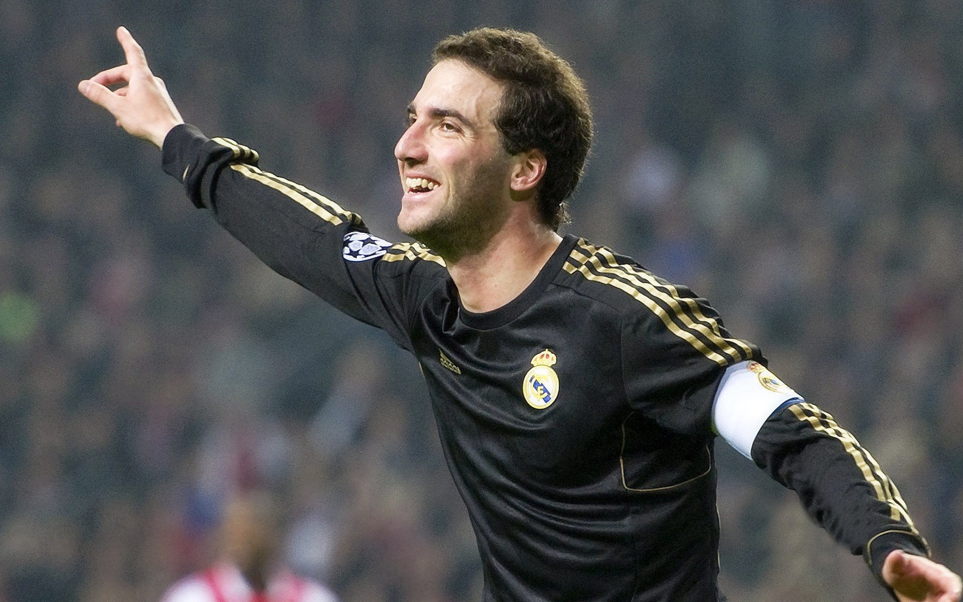 曼联签加拉格尔举棋不定，难替代卡塞米罗。，曼联对战格拉纳达